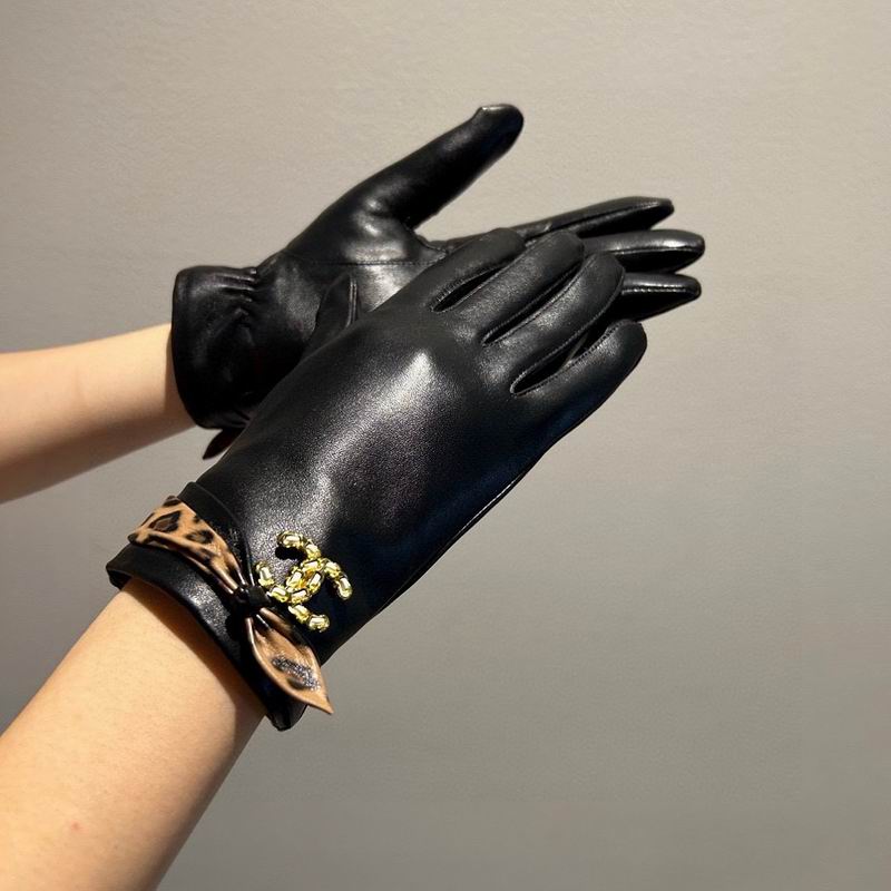 Chanel gloves hm226